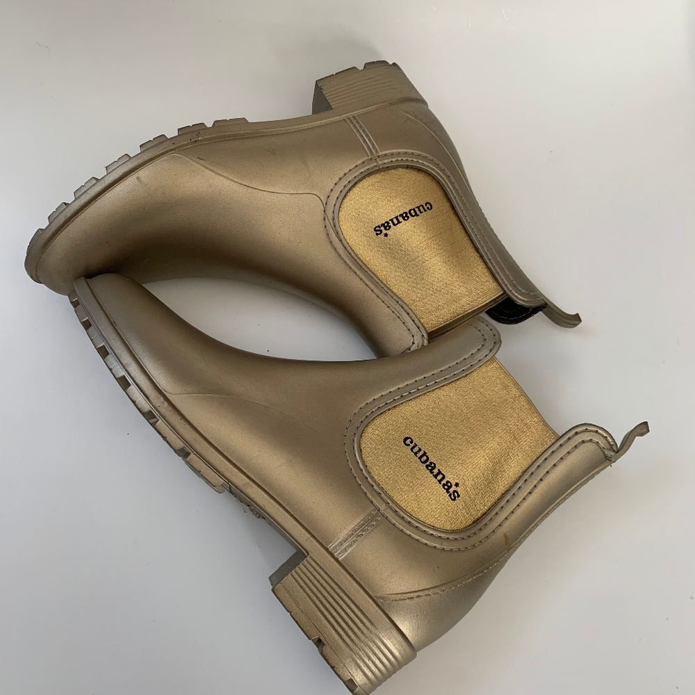 Anthropologie Cubanas Chelsea Gold Metallic Boots